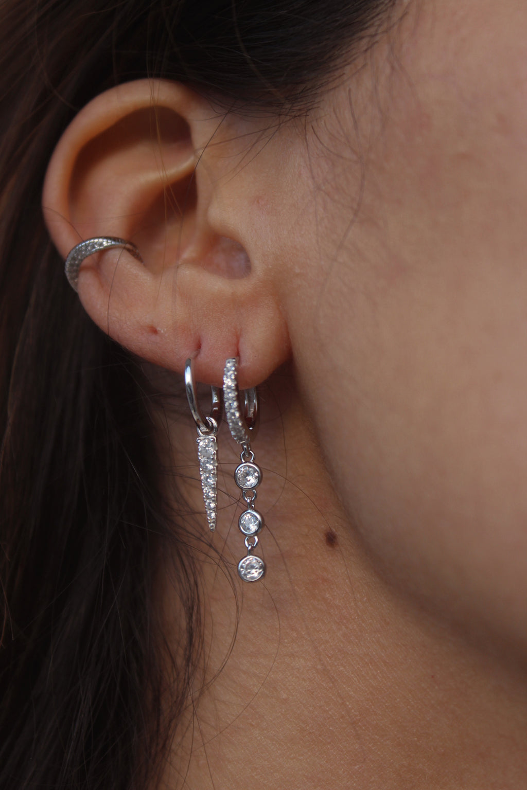 Argolinha Cravejada com Zircônias